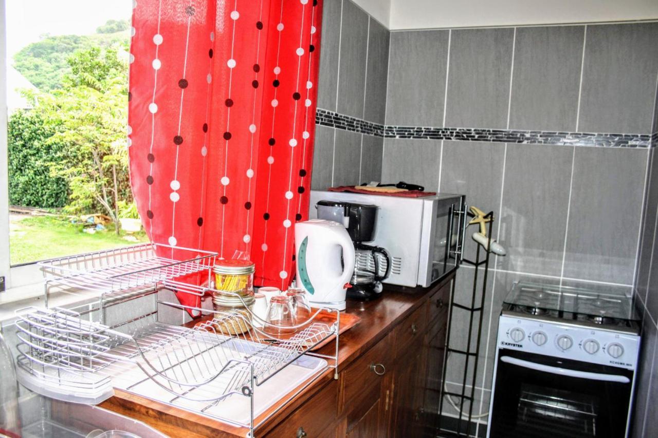 Tahiti - Sanny'S Place Family Room & Poo Punaauia  Ngoại thất bức ảnh