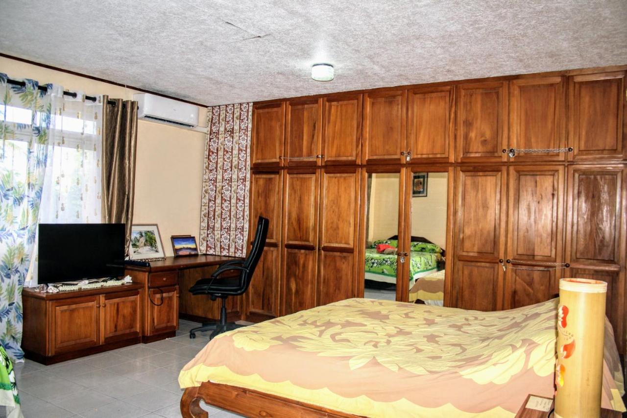 Tahiti - Sanny'S Place Family Room & Poo Punaauia  Ngoại thất bức ảnh